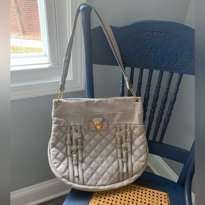 Marc Jacobs Grey Damen Leather Quilted Shoulder or Crossbody Handbag